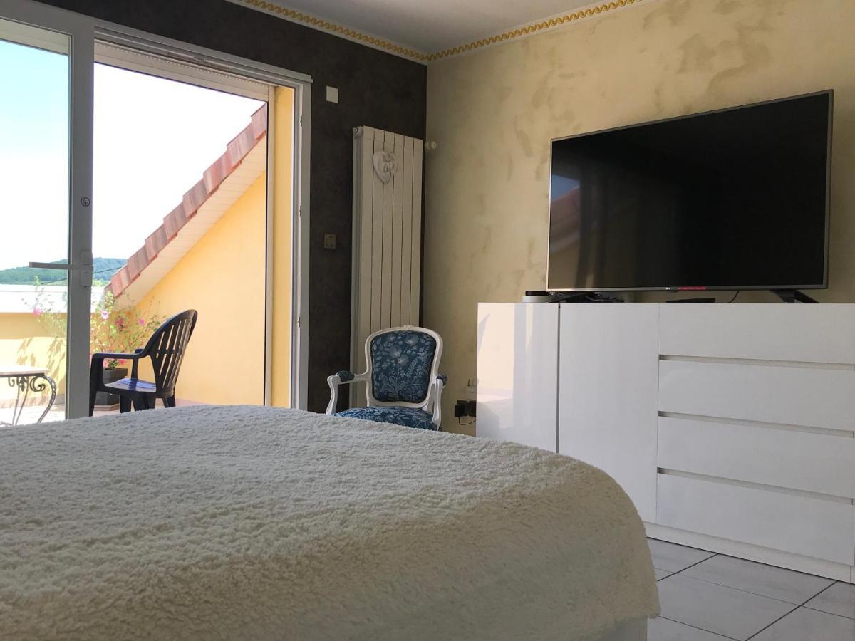 Le Chant Des Oiseaux - Au Pied De La Voie Cyclable Homestay